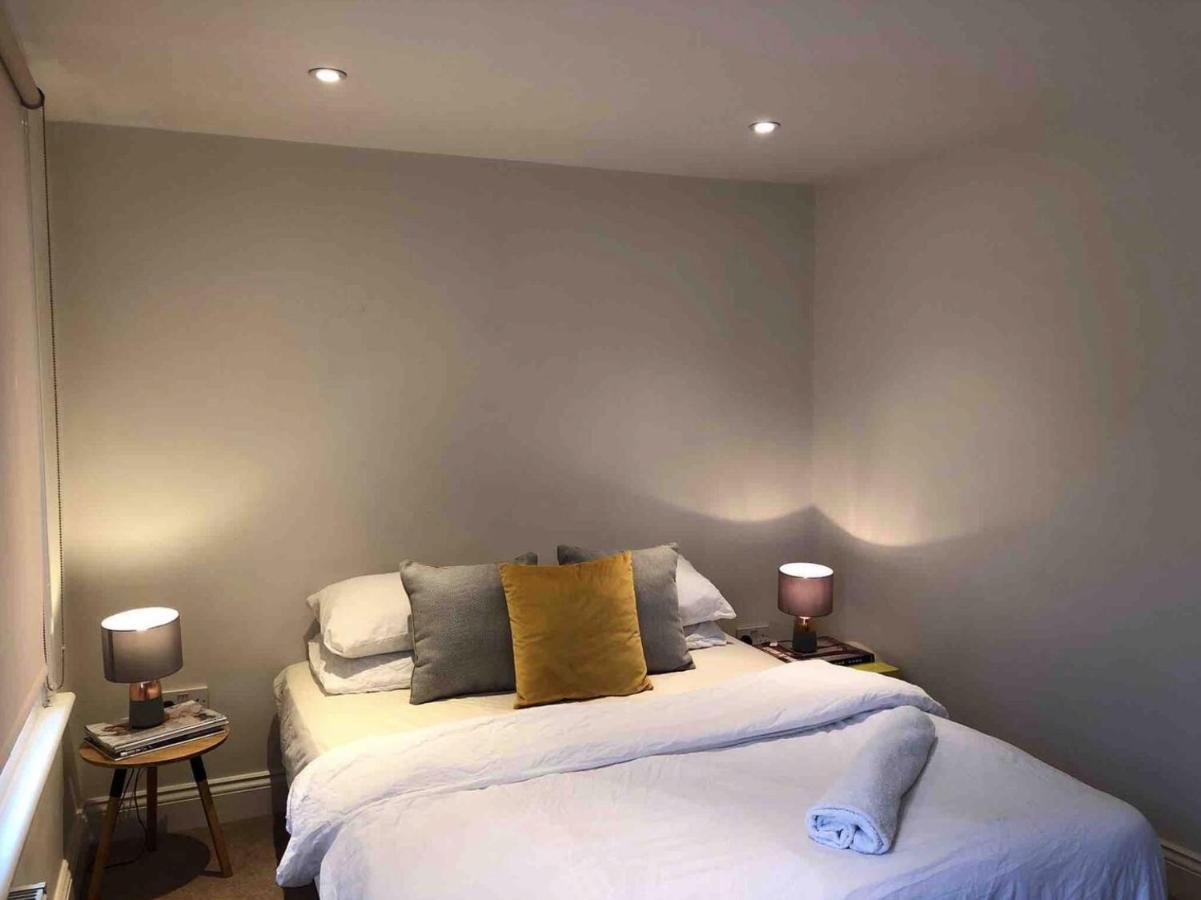 Central London Charming Camden Split Level Home Exteriör bild